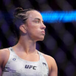 Drama di Menit Terakhir: Maycee Barber Dilarikan ke Rumah Sakit, Laga Utama UFC Vegas 107 Batal!