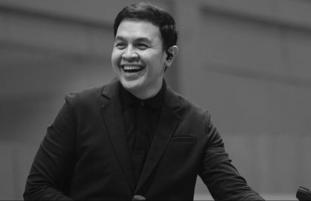 Tulus Tiba-tiba Hentikan Performance di The Sounds Project 2024, Kenapa?