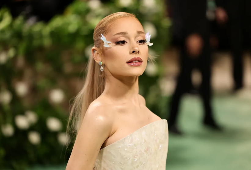 Lirik lagu "Popular" oleh Ariana Grande dan MIKA