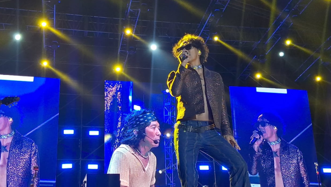 Slank Bawa Anak-anaknya ke Atas Panggung Konser Pasar Malam Empat Satoe